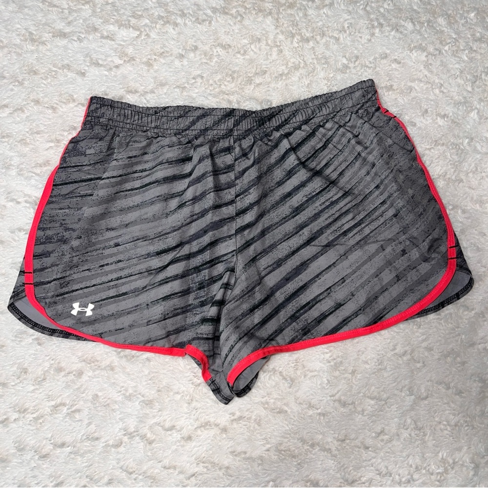 Women’s Under Armour running shorts grey and pink size small